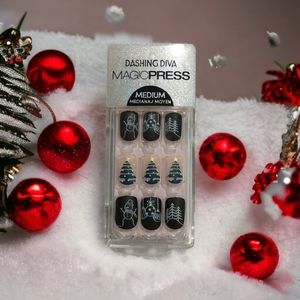 Dashing Diva Medium Christmas Press-On Nails